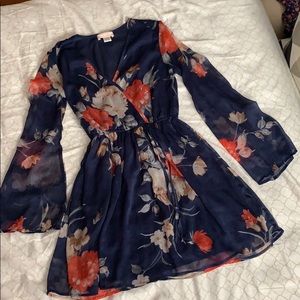 Band of Gypsies XS Long Sleeved Blue Floral Dress